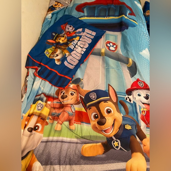 Kids twin character comforter sham set that are reversible - Picture 1 of 2